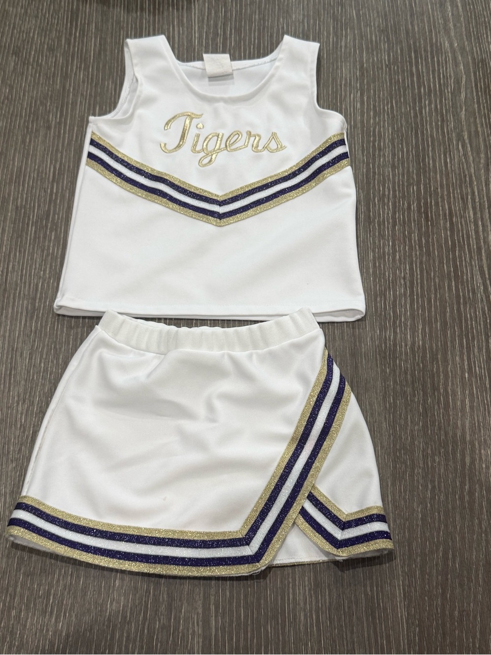 Used Size 6 LSU Lets Cheer Girls' White 'Tigers' Cheer Skirt Set